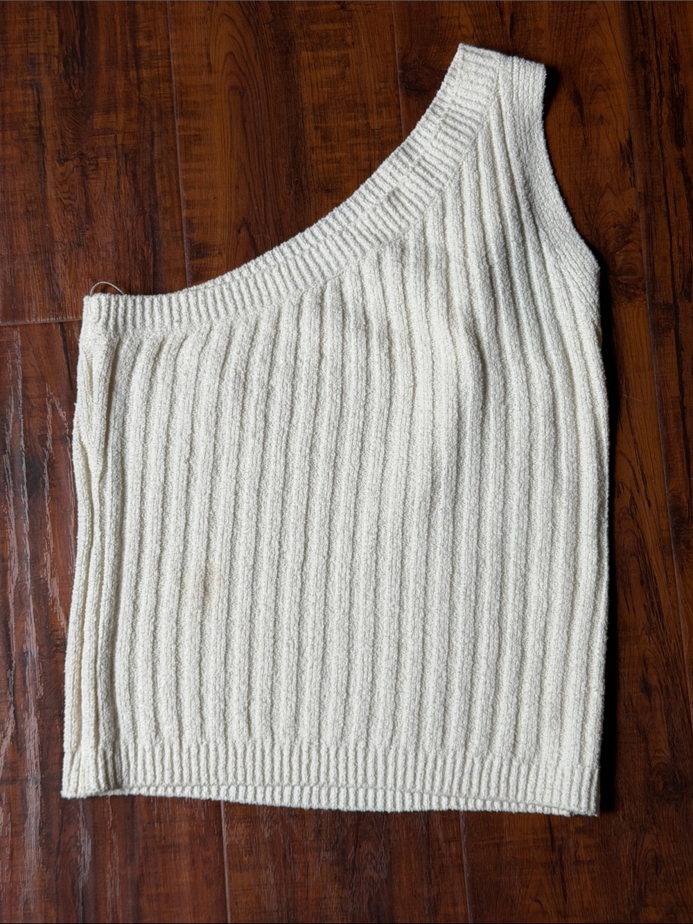 White + Warren sweater. Cream one shoulder. Medium